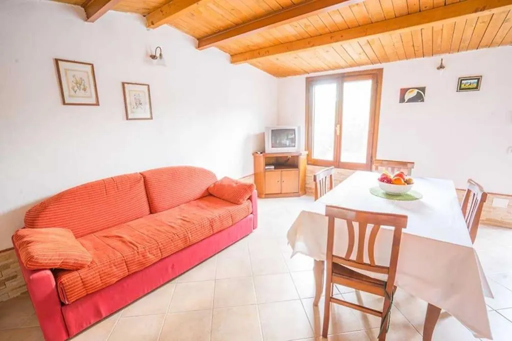 Tavernetta Bilocale Apartment Budoni Italy